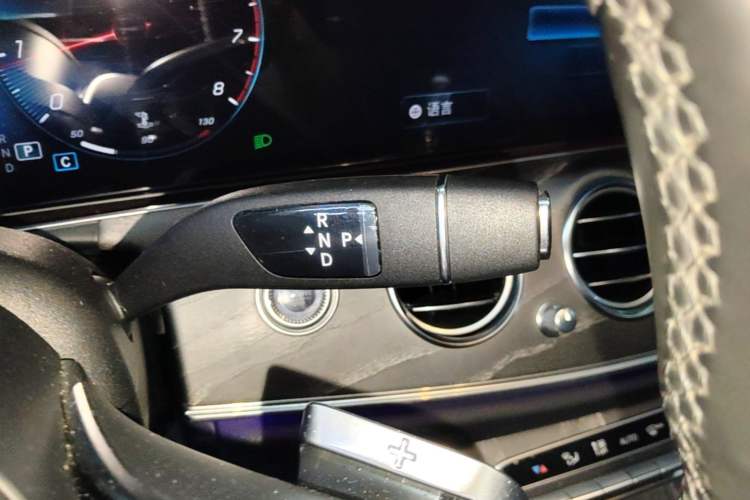 Used Mercedes-Benz E-Class 2022 E 300 L Stylish Model Gear Lever