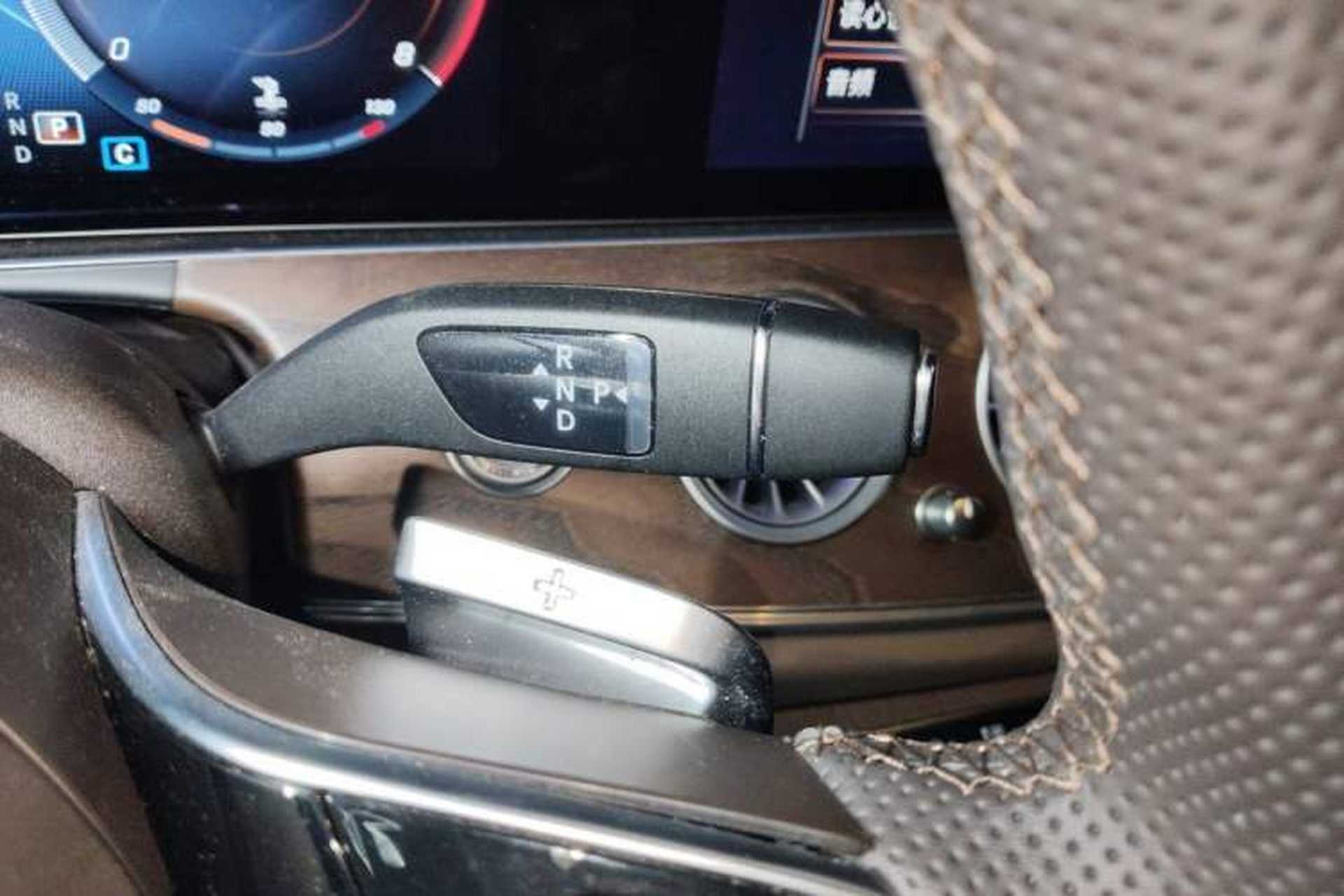 Used Mercedes-Benz E-Class 2022 Revised Version E 300 L Fashion Edition Gear Lever