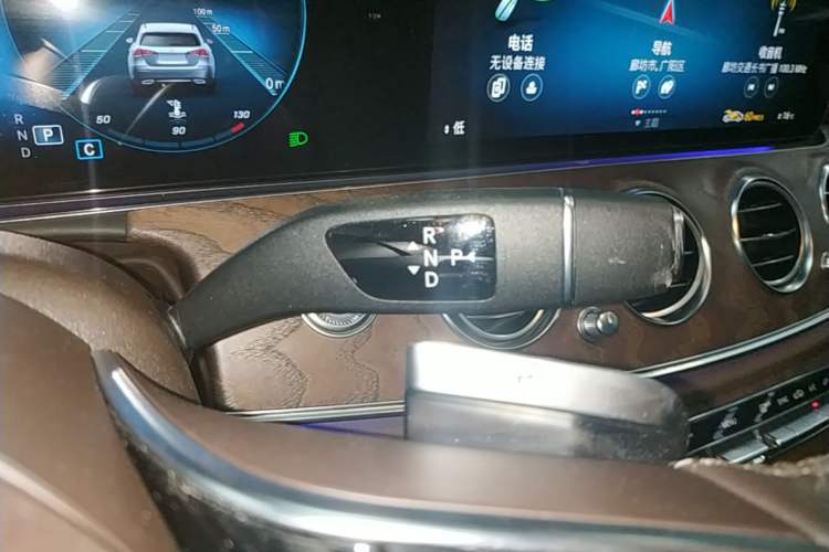Used Mercedes-Benz E-Class 2022 E 300 L Luxury Model Gear Lever