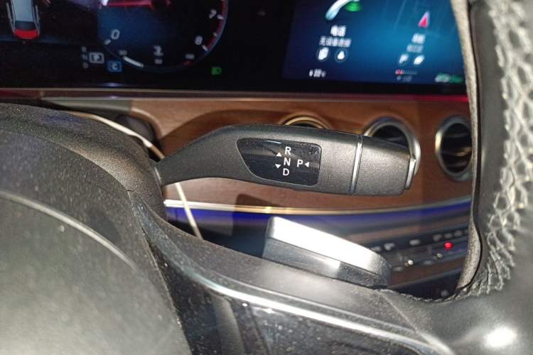 Used Mercedes-Benz E-Class 2022 E 260 L Gear Lever