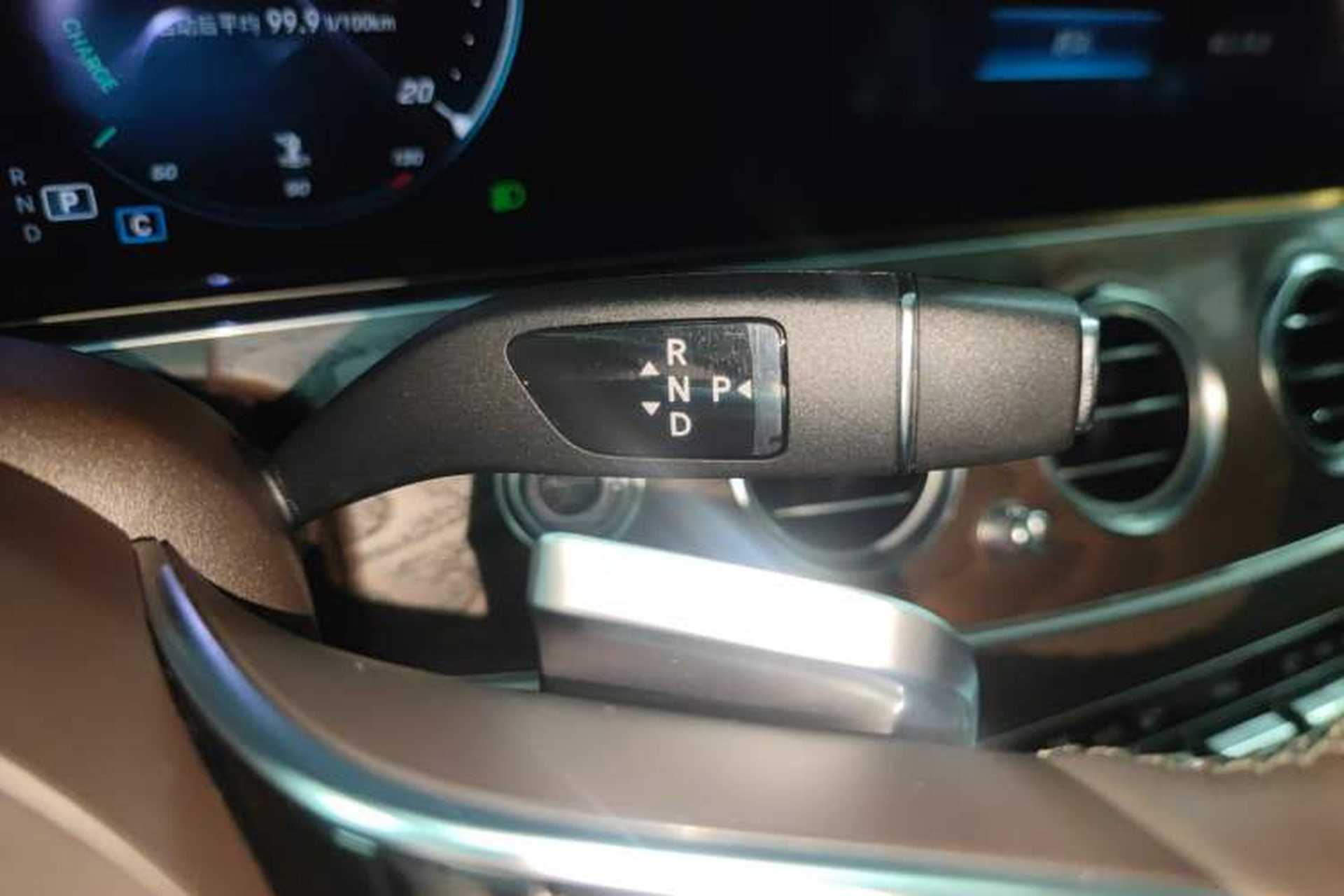Used Mercedes-Benz E-Class 2022 Revised Version E 300 L Luxury Edition Gear Lever
