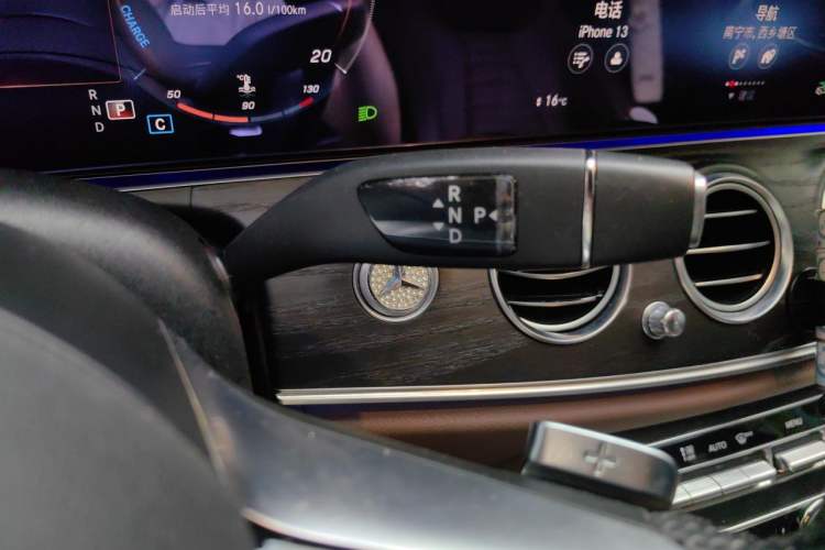 Used Mercedes-Benz E-Class 2022 E 260 L Sport Edition Gear Lever