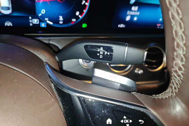 Used Mercedes-Benz E-Class 2022 Second Facelift E 300 L Prestige Edition Gear Lever