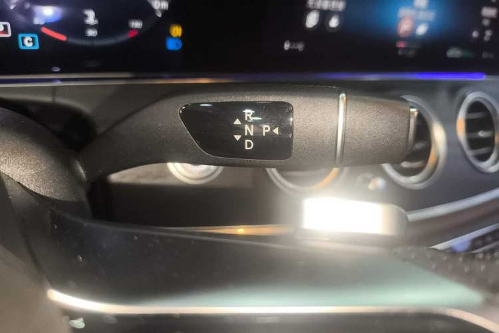 Used Mercedes-Benz E-Class 2022 Revised Version E 300 L Sporty and Stylish Edition Gear Lever