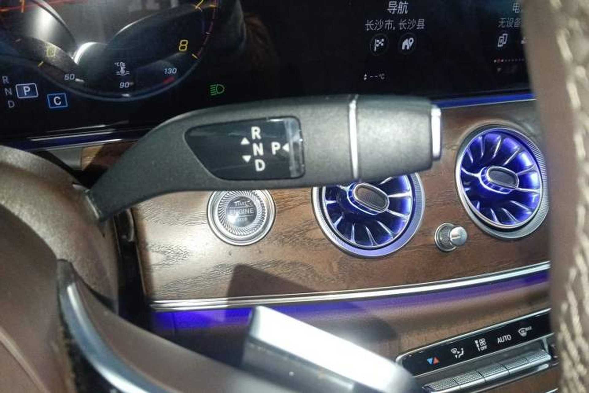 Used Mercedes-Benz E-Class 2022 Updated E 300 L Stylish Edition Gear Lever