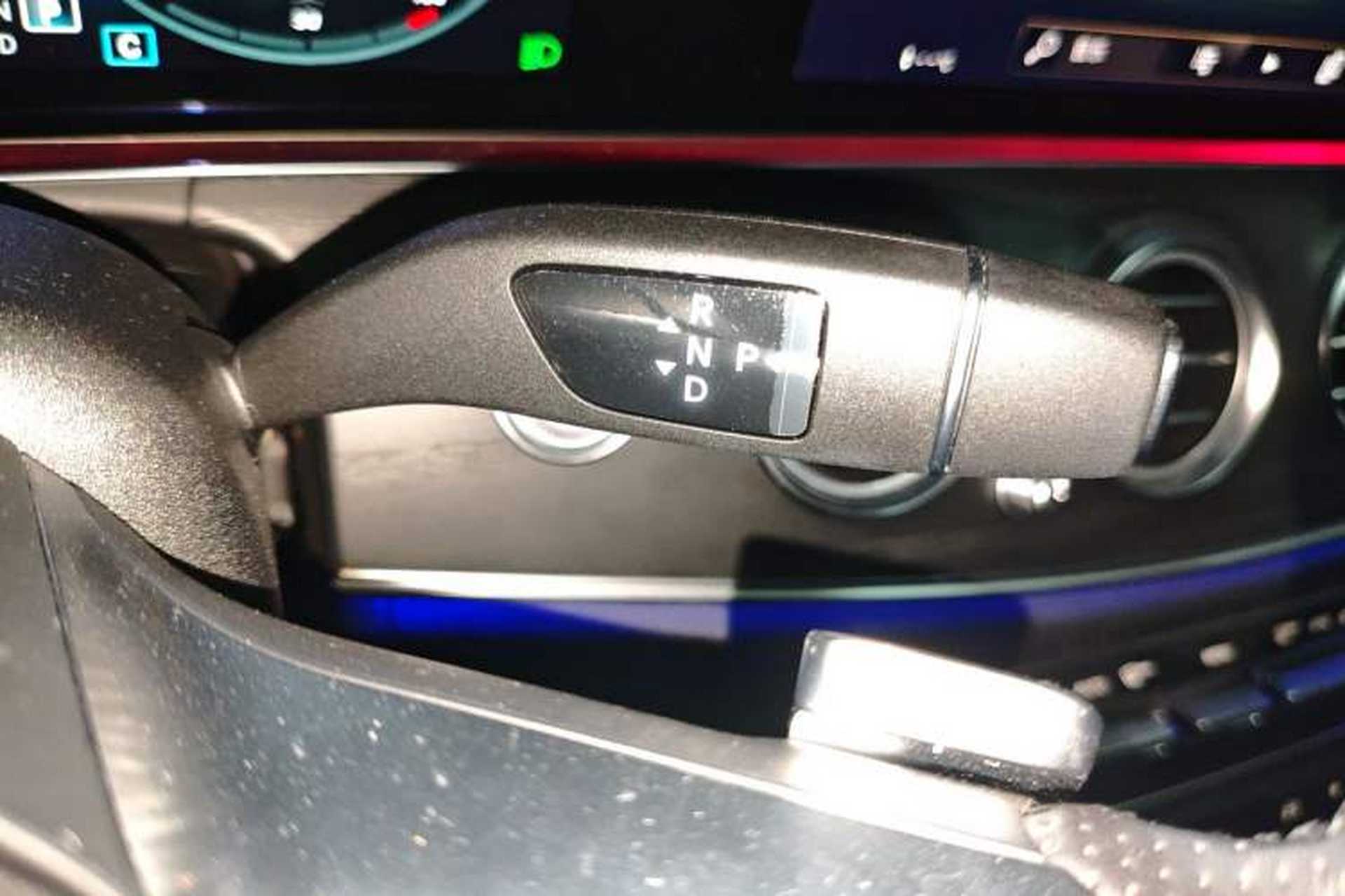 Used Mercedes-Benz E-Class 2022 E 300 Stylish Sports Edition Gear Lever