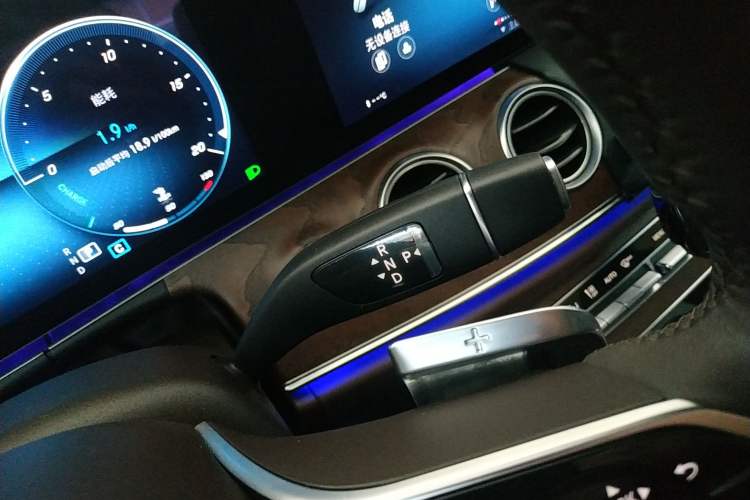 Used Mercedes-Benz E-Class 2022 E 300 L Stylish Model Gear Lever