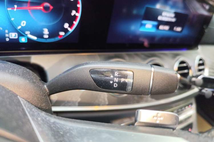 Used Mercedes-Benz E-Class 2022 E 260 L Sport Edition Gear Lever