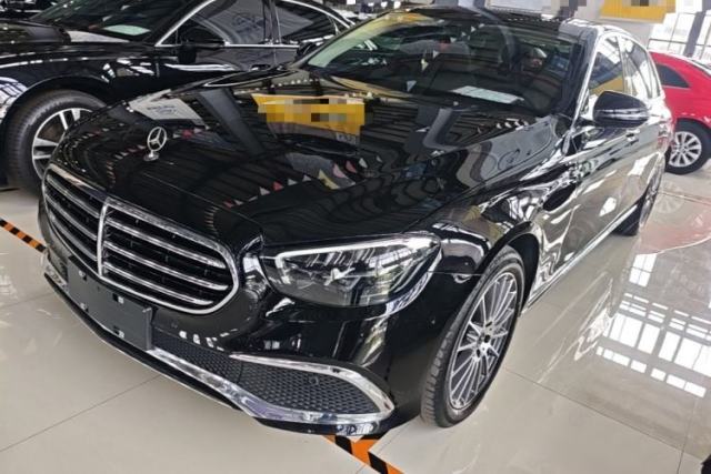 Ojetý Mercedes-Benz E-Class 2022 Second Facelift E 260 L