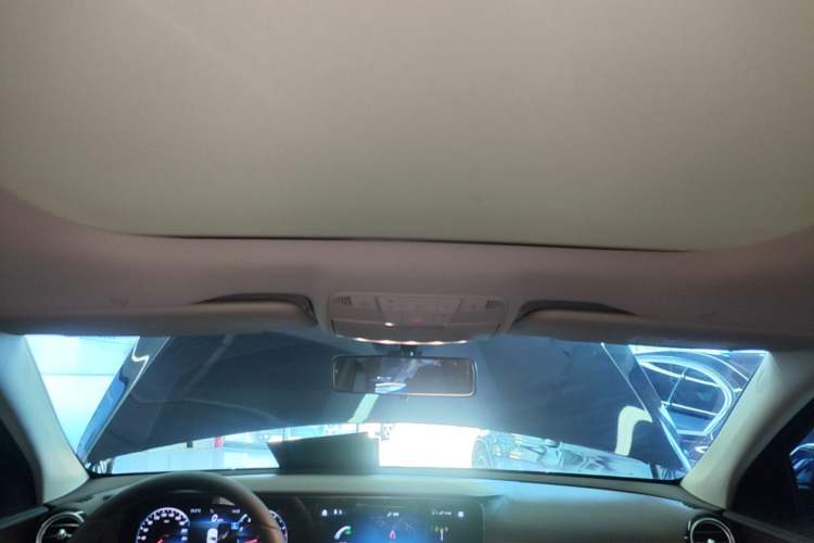 Used Mercedes-Benz E-Class 2022 Second Facelift E 260 L Headliner