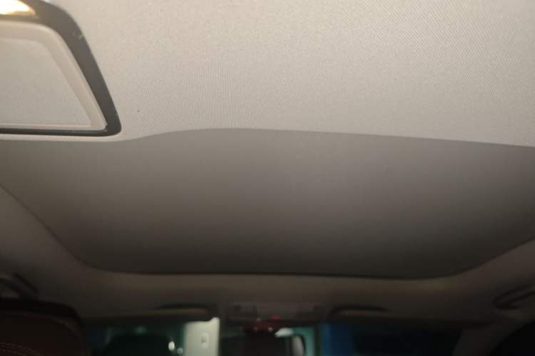 Used Mercedes-Benz E-Class 2022 E 260 L Headliner