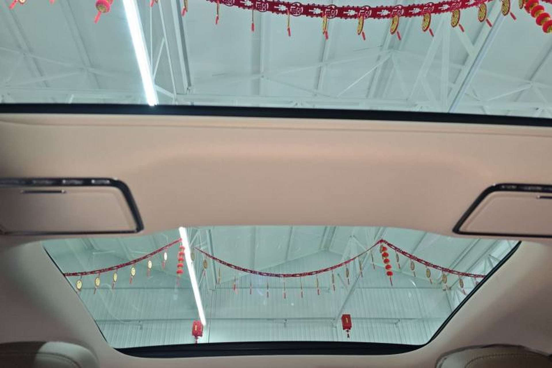 Used Mercedes-Benz E-Class 2022 Updated E 300 L Luxury Edition Headliner