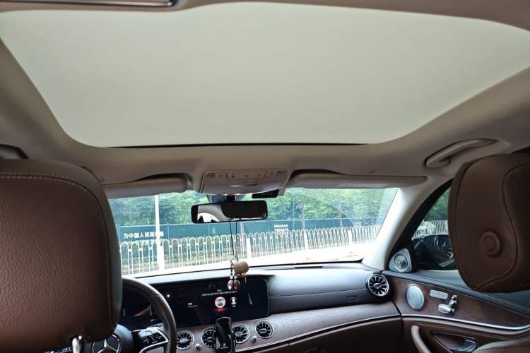 Used Mercedes-Benz E-Class 2022 Updated E 300 L Stylish Edition Headliner