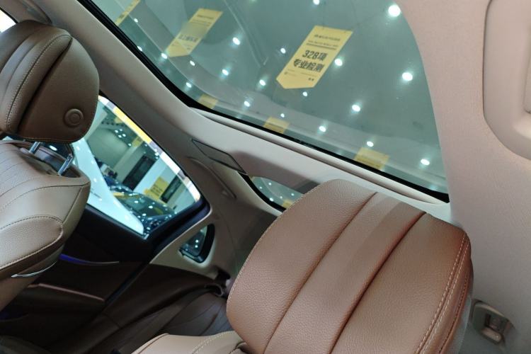 Used Mercedes-Benz E-Class 2022 Updated E 300 L Luxury Edition Headliner