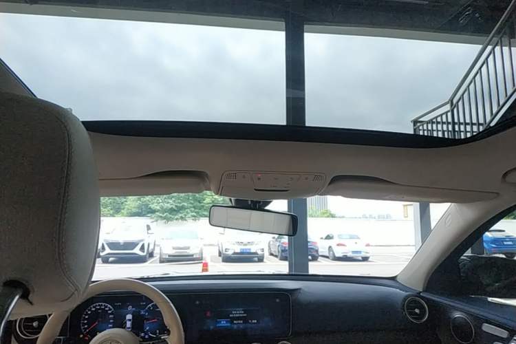 Used Mercedes-Benz E-Class 2022 E 300 L Sporty and Stylish Model Headliner