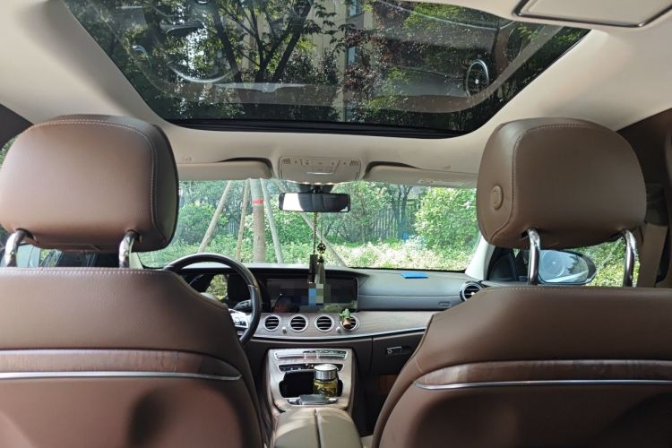 Used Mercedes-Benz E-Class 2022 Revised Version E 300 L Fashion Edition Headliner