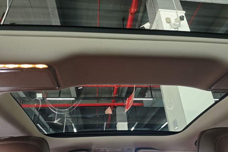Used Mercedes-Benz E-Class 2022 E 300 L Luxury Model Headliner