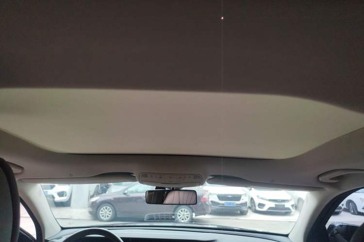 Used Mercedes-Benz E-Class 2022 Revised Version E 300 L Luxury Edition Headliner