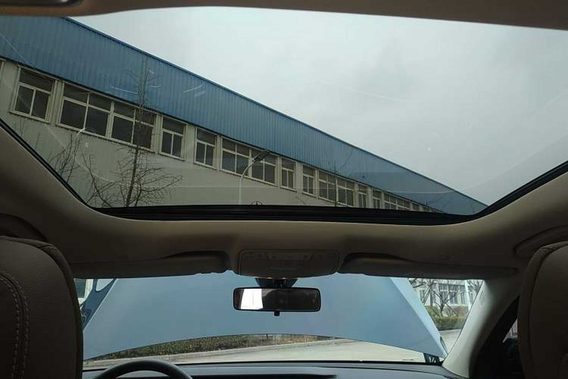 Used Mercedes-Benz E-Class 2022 E 260 L Headliner