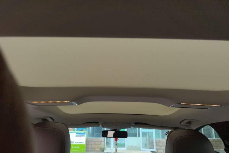 Used Mercedes-Benz E-Class 2022 E 300 L Stylish Model Headliner