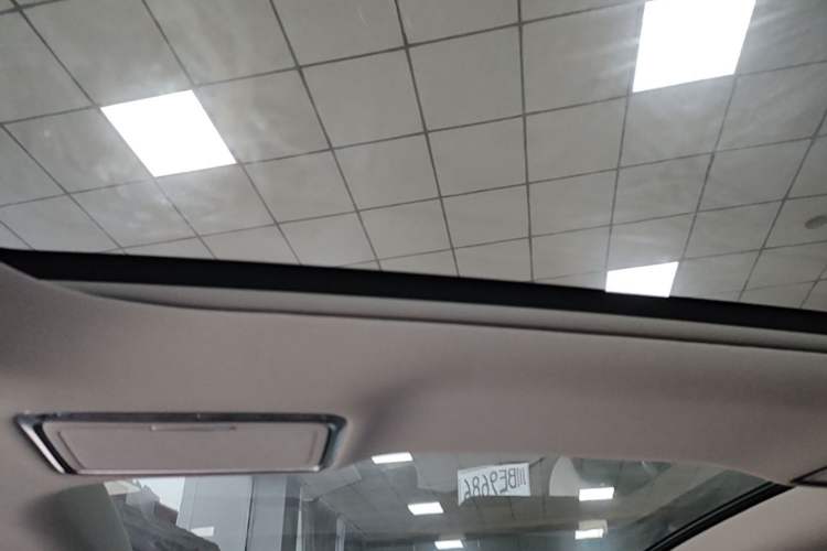 Used Mercedes-Benz E-Class 2022 E 260 L Sport Edition Headliner