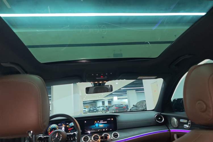 Used Mercedes-Benz E-Class 2022 Second Facelift E 300 L Sport Luxury Edition Headliner
