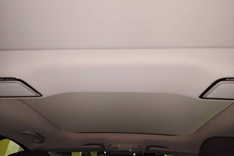 Used Mercedes-Benz E-Class 2022 Second Facelift E 260 L Headliner