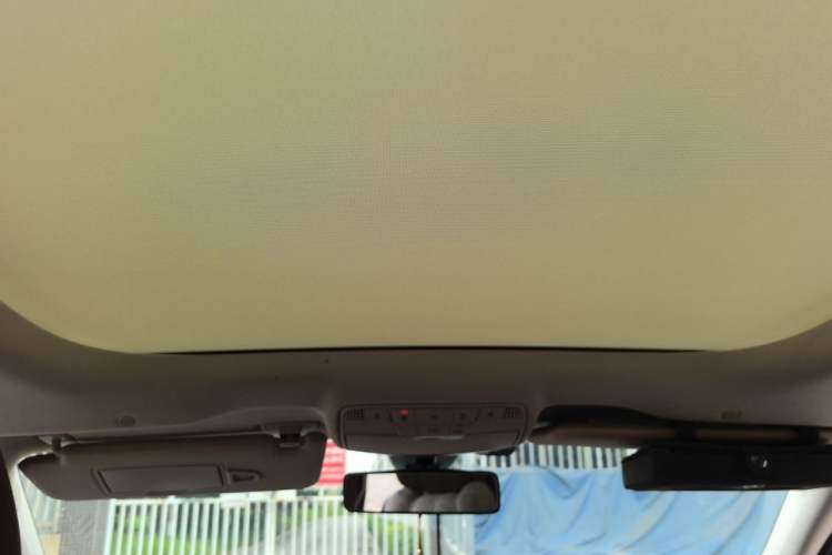 Used Mercedes-Benz E-Class 2022 E 260 L Headliner