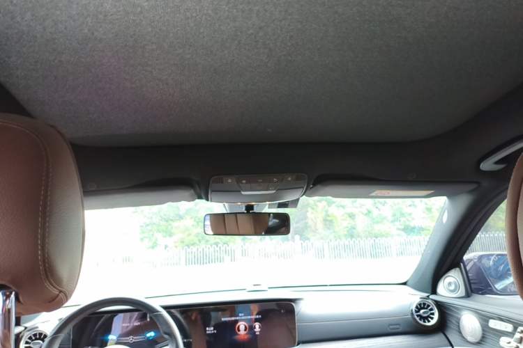 Used Mercedes-Benz E-Class 2022 Revised Version E 300 L Sporty and Stylish Edition Headliner