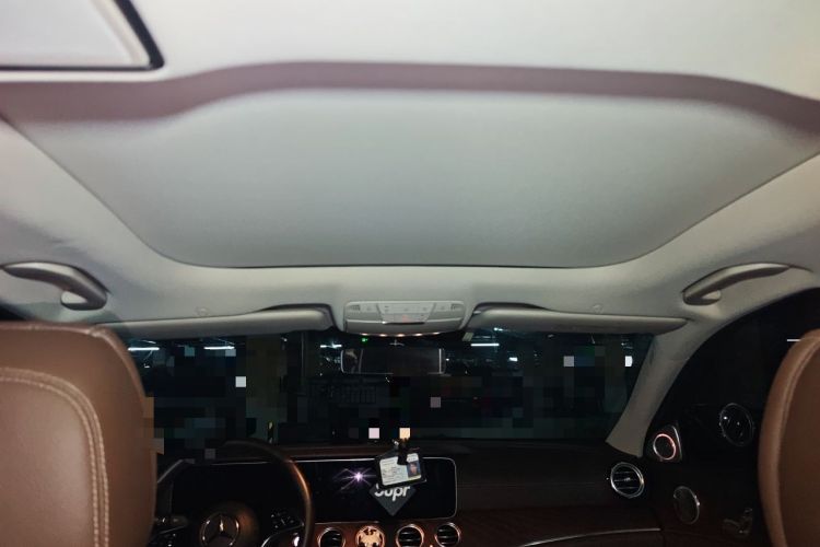 Used Mercedes-Benz E-Class 2022 E 260 L Headliner