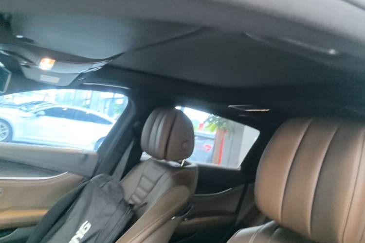 Used Mercedes-Benz E-Class 2022 Revised E 300 L Sporty and Stylish Edition Headliner
