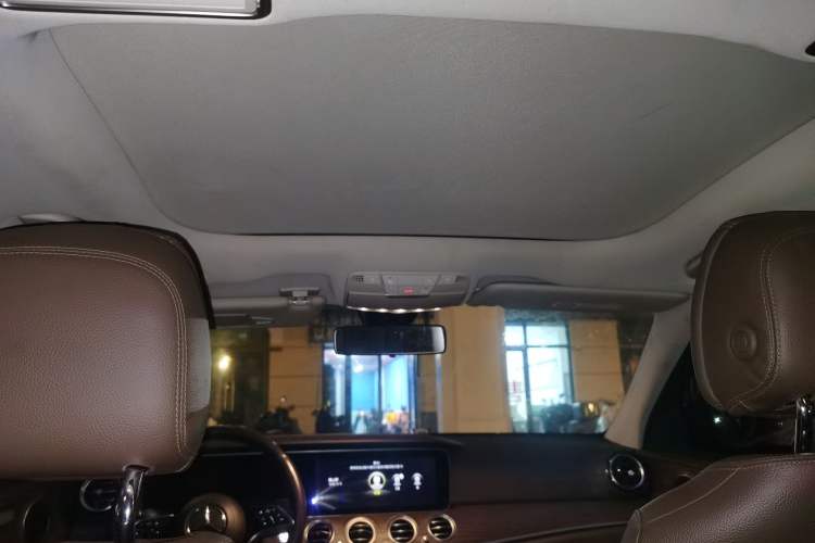 Used Mercedes-Benz E-Class 2022 E 260 L Headliner