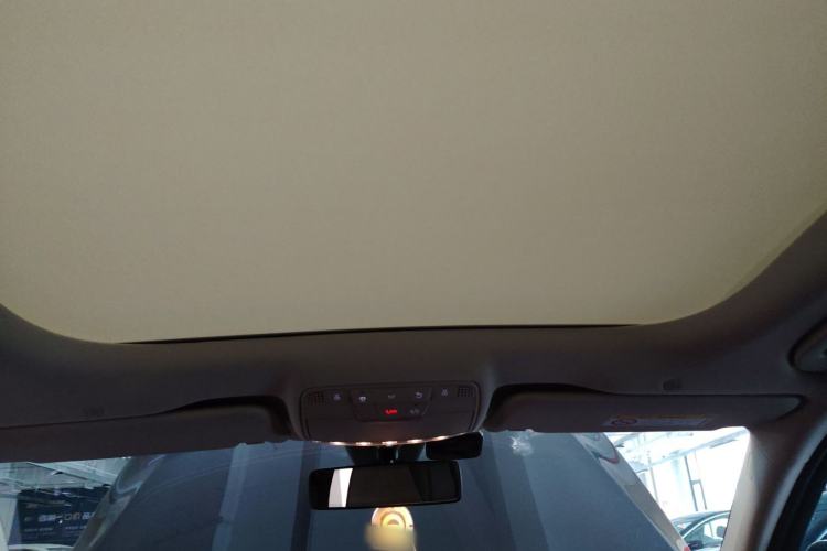 Used Mercedes-Benz E-Class 2022 Revised Version E 300 L Fashion Edition Headliner