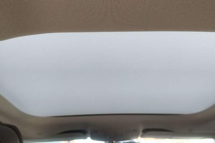 Used Mercedes-Benz E-Class 2022 Updated E 300 L Stylish Edition Headliner
