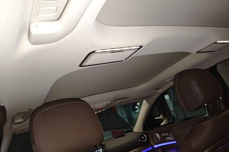 Used Mercedes-Benz E-Class 2022 Revised Version E 300 L Luxury Edition Headliner