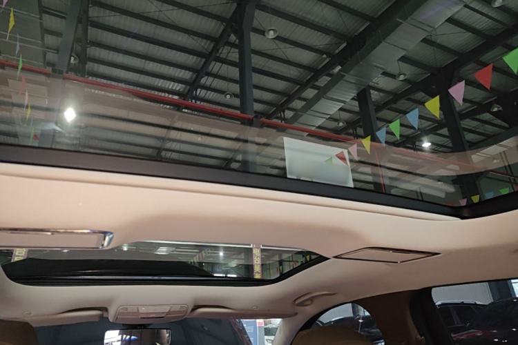 Used Mercedes-Benz E-Class 2022 Updated E 260 L Headliner