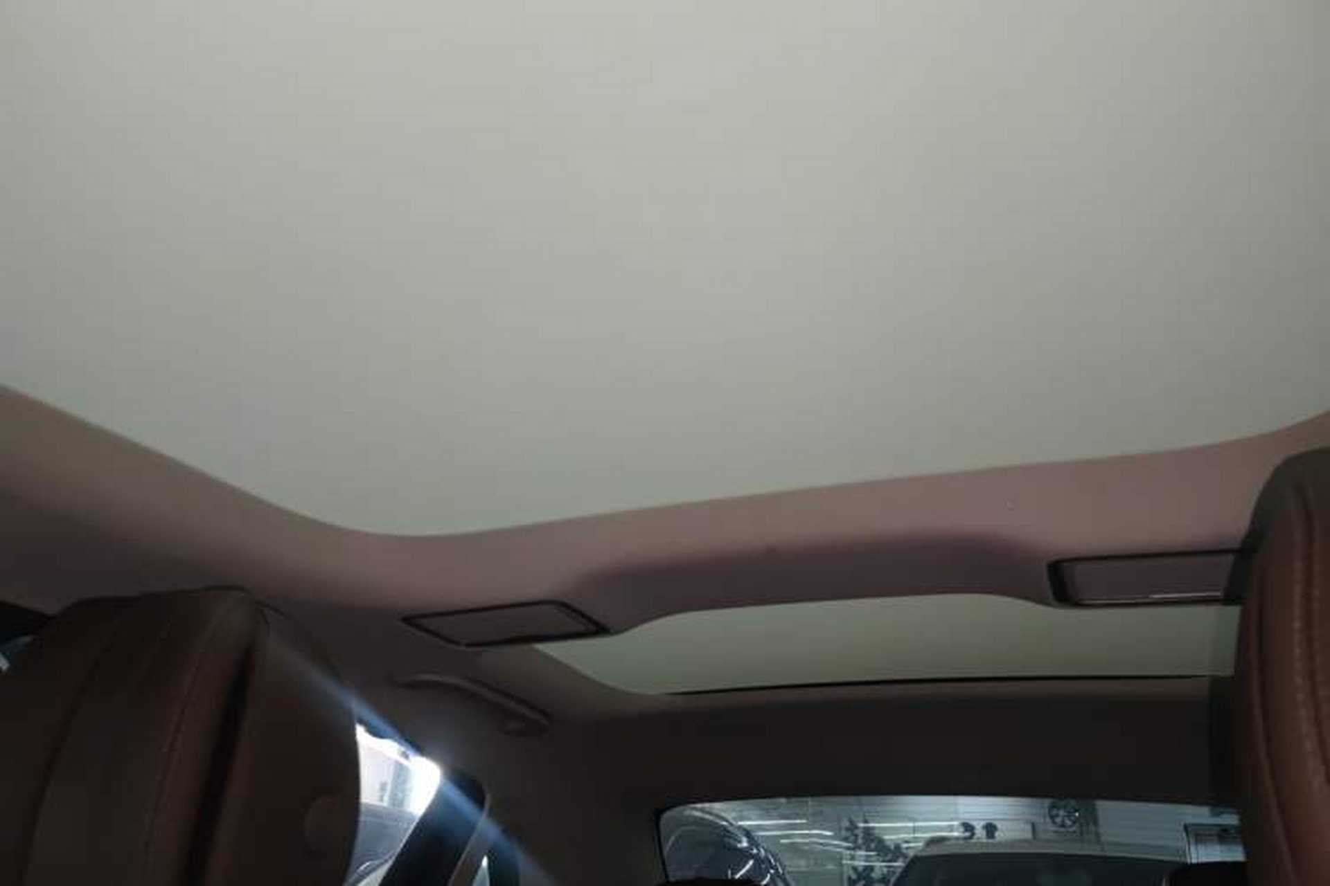 Used Mercedes-Benz E-Class 2022 Revised Version E 300 L Luxury Edition Headliner