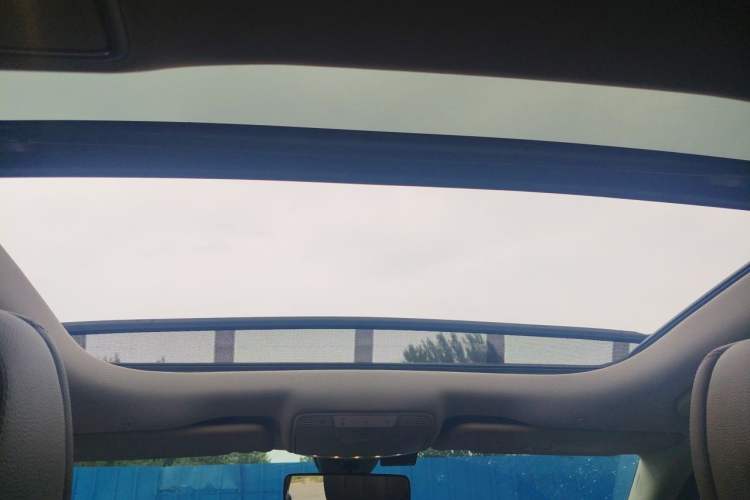 Used Mercedes-Benz E-Class 2022 Second Facelift E 260 L Headliner