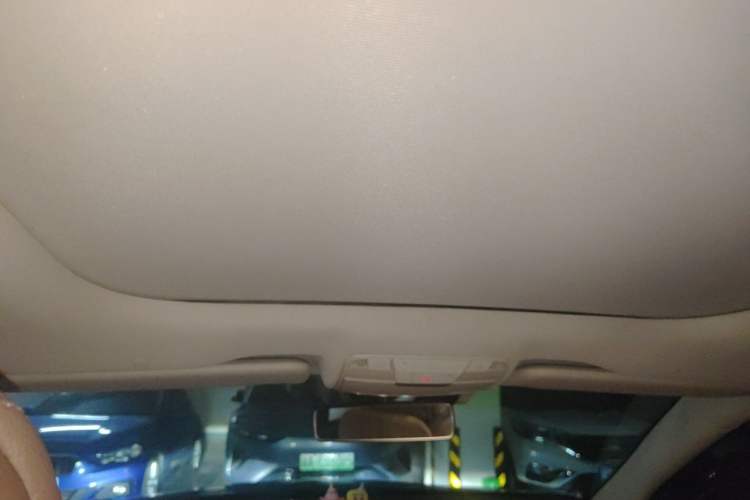 Used Mercedes-Benz E-Class 2022 Second Facelift E 260 L Headliner