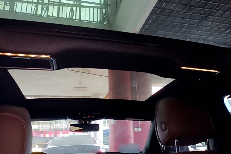 Used Mercedes-Benz E-Class 2022 Second Facelift E 300 L Sport Luxury Edition Headliner