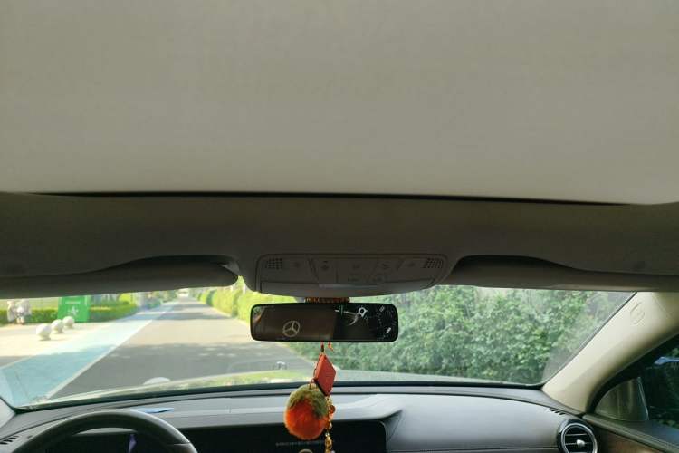 Used Mercedes-Benz E-Class 2022 Second Facelift E 300 L Fashion Edition Headliner
