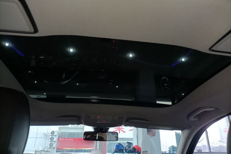Used Mercedes-Benz E-Class 2022 E 300 L Stylish Model Headliner
