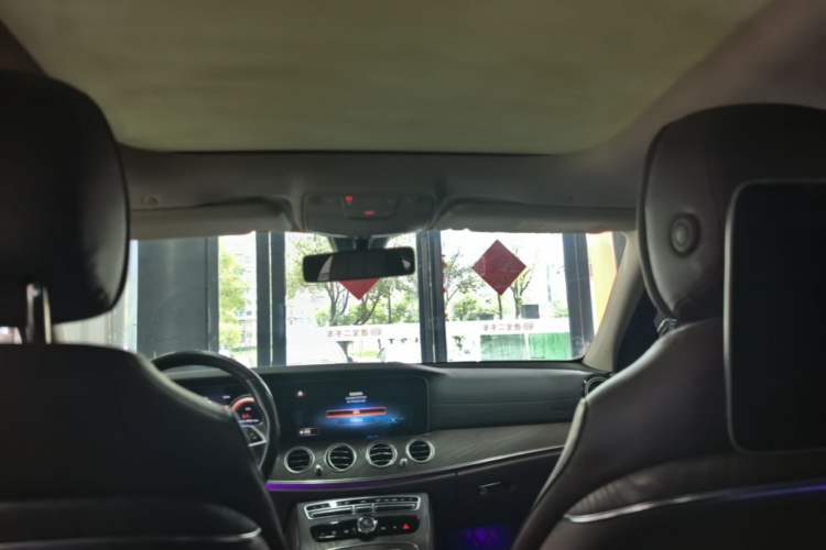 Used Mercedes-Benz E-Class 2022 Revised Version E 300 L Luxury Edition Headliner
