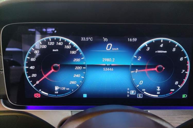 Used Mercedes-Benz E-Class 2022 E 260 L Instrument Cluster