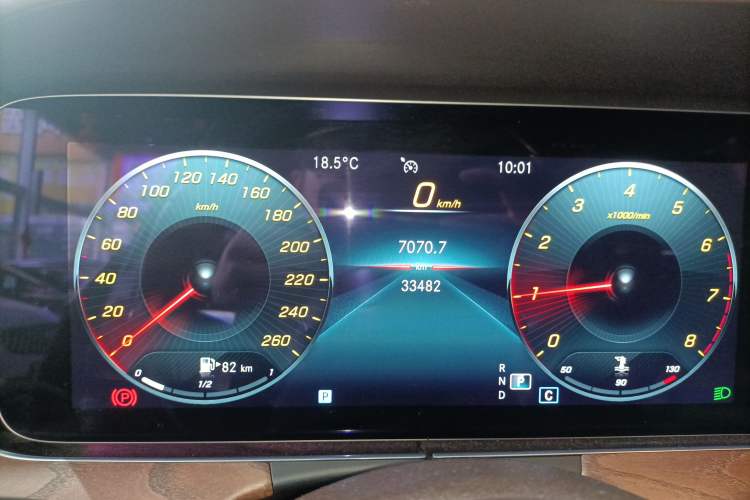 Used Mercedes-Benz E-Class 2022 Second Facelift E 300 L Luxury Edition Instrument Cluster