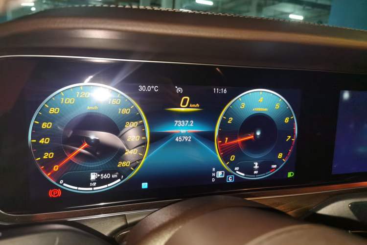 Used Mercedes-Benz E-Class 2022 Updated E 300 L Stylish Edition Instrument Cluster
