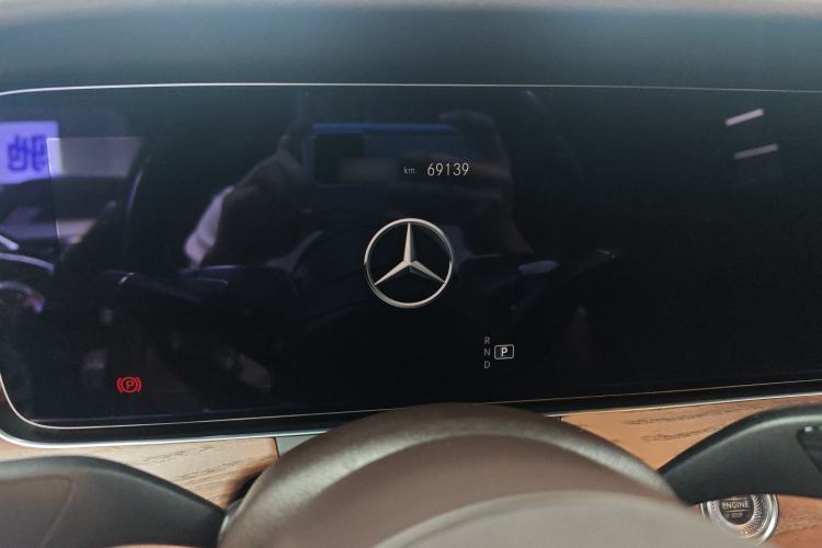 Used Mercedes-Benz E-Class 2022 Second Facelift E 300 L Luxury Edition Instrument Cluster
