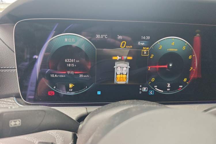 Used Mercedes-Benz E-Class 2022 Revised E 300 L Sporty and Stylish Edition Instrument Cluster