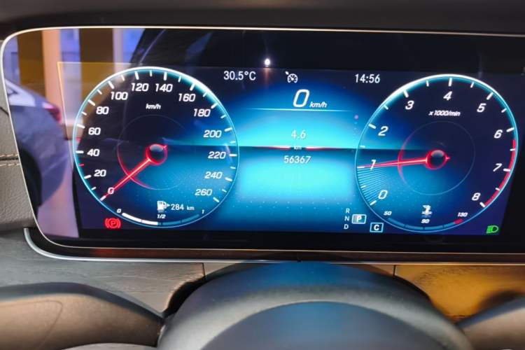 Used Mercedes-Benz E-Class 2022 Second Facelift E 300 L Sport Luxury Edition Instrument Cluster