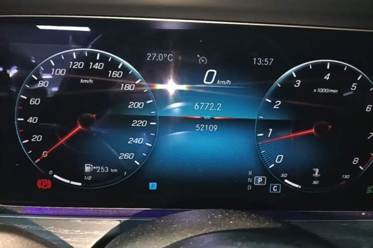 Used Mercedes-Benz E-Class 2022 Revised E 300 L Sporty and Stylish Edition Instrument Cluster